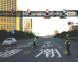 潮汐車道代表什么意思 潮汐車道的作用有哪些？