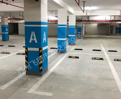 蘇州車庫劃線多少錢一米？蘇州公路劃線多少一平方？