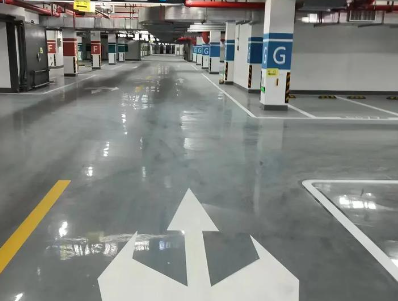 蘇州廠房地面劃線專業(yè)施工？筑牢工業(yè)安全的第一道防線